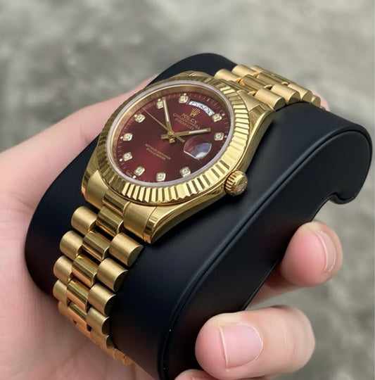 Rolex Crown (Golden-Red)