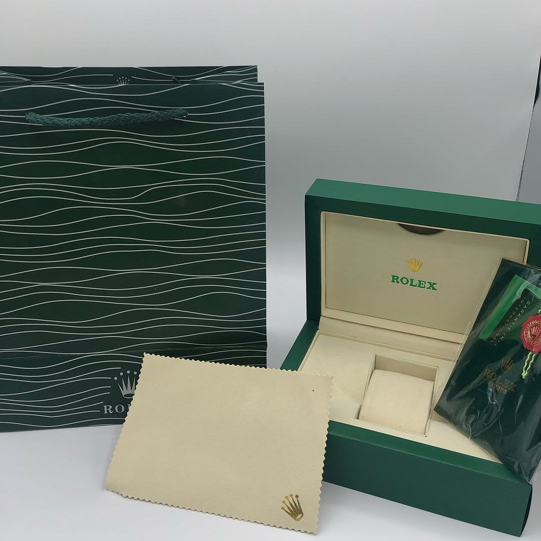 RLX Premium Packaging